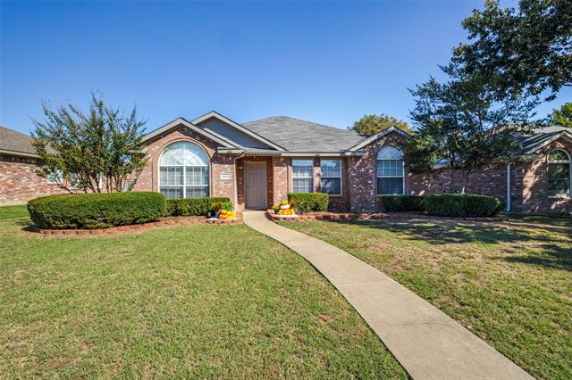 Front of the home another view 