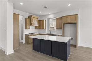 1670 Yale  Kitchen 3