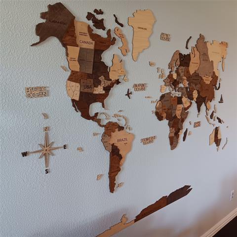 Kitchen and breakfast bar